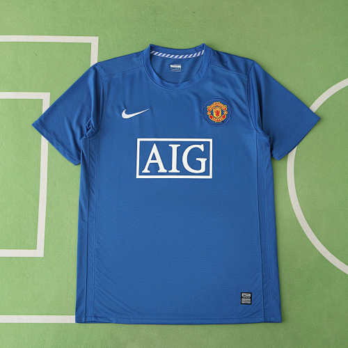 Manchester United F.C. Third Retro Fan Version