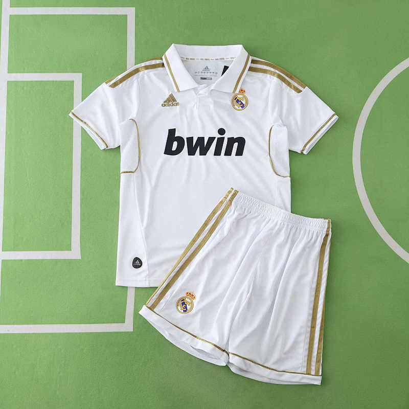 Real Madrid CF Home Retro Kids Kit