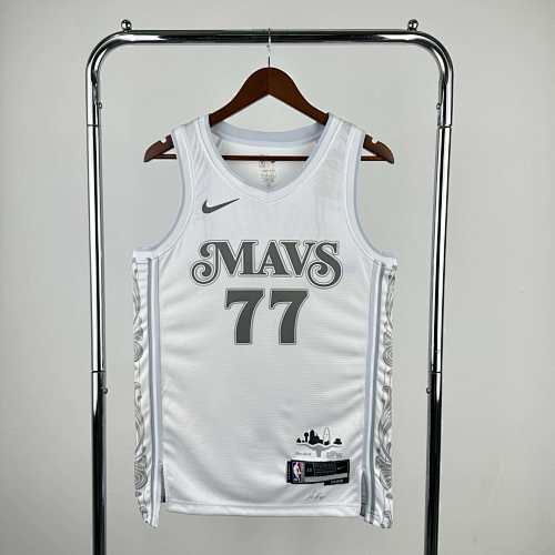 Nba Dallas Mavericks 77 Doncic
