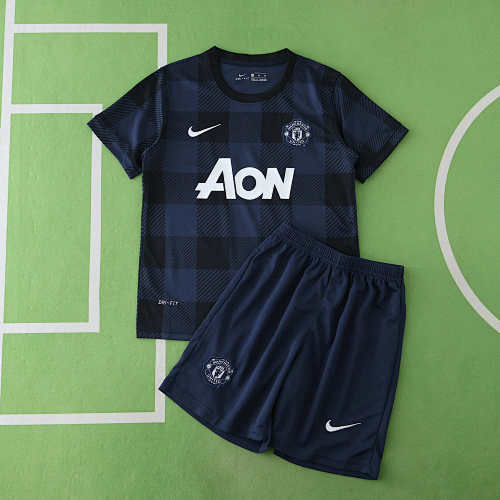 Manchester United F.C. Away Retro Kids Kit