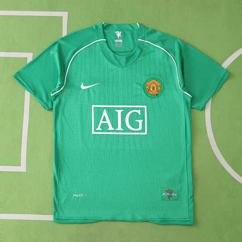 Manchester United F.C. Goalkeeper Retro Fan Version