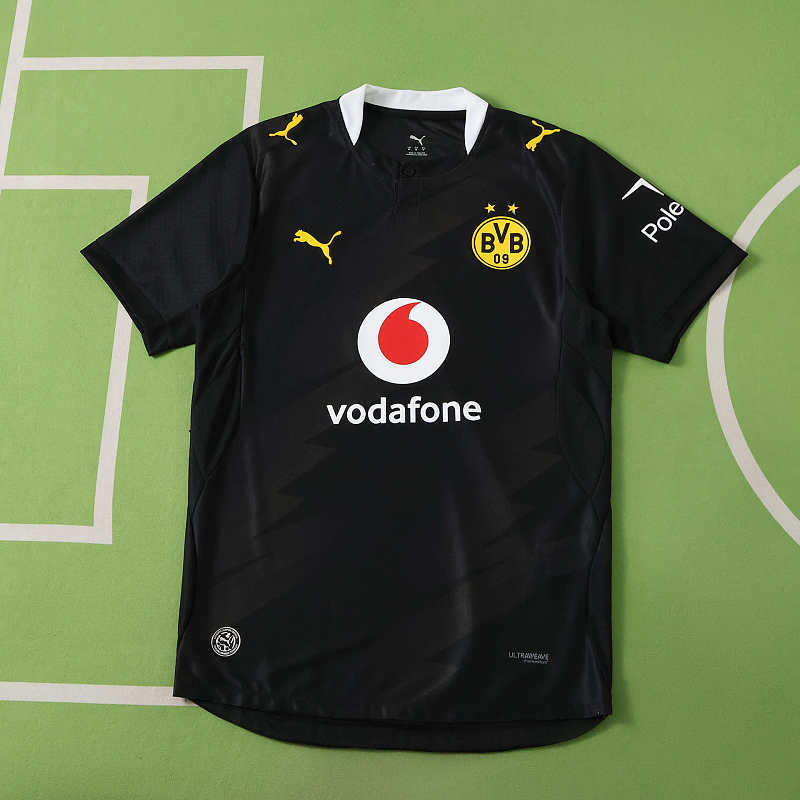 Borussia Dortmund Away Player Version