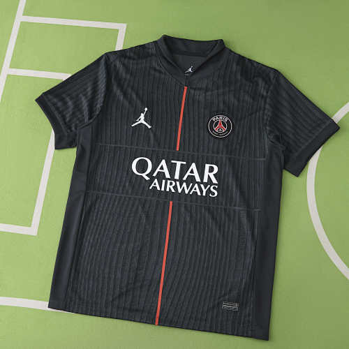 Paris Saint-Germain F.C. Fourth Fan Version