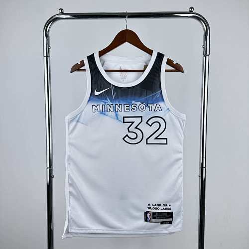 Nba Minnesota Timberwolves 32 Towns