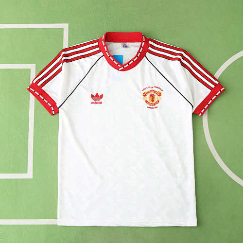 Manchester United F.C. Away Retro Fan Version