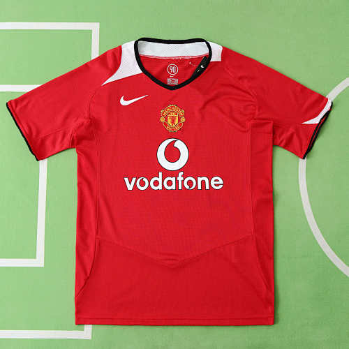 Manchester United Home Retro Fan Version