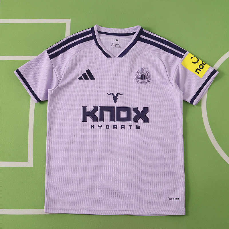 Newcastle United F.C. Third Fan Version