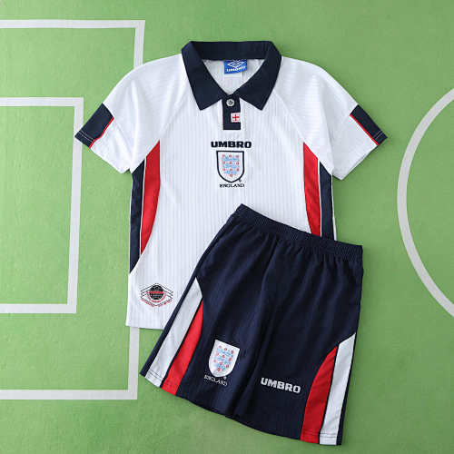 England Home Retro Kids Kit