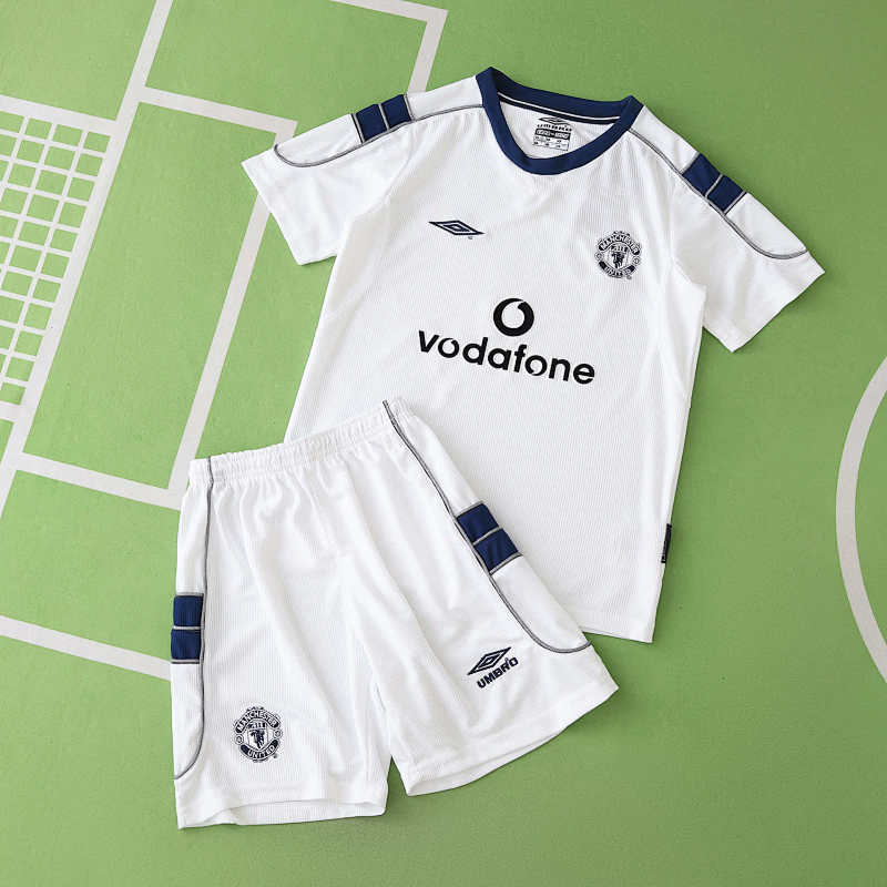 Manchester United F.C. Away Retro Kids Kit