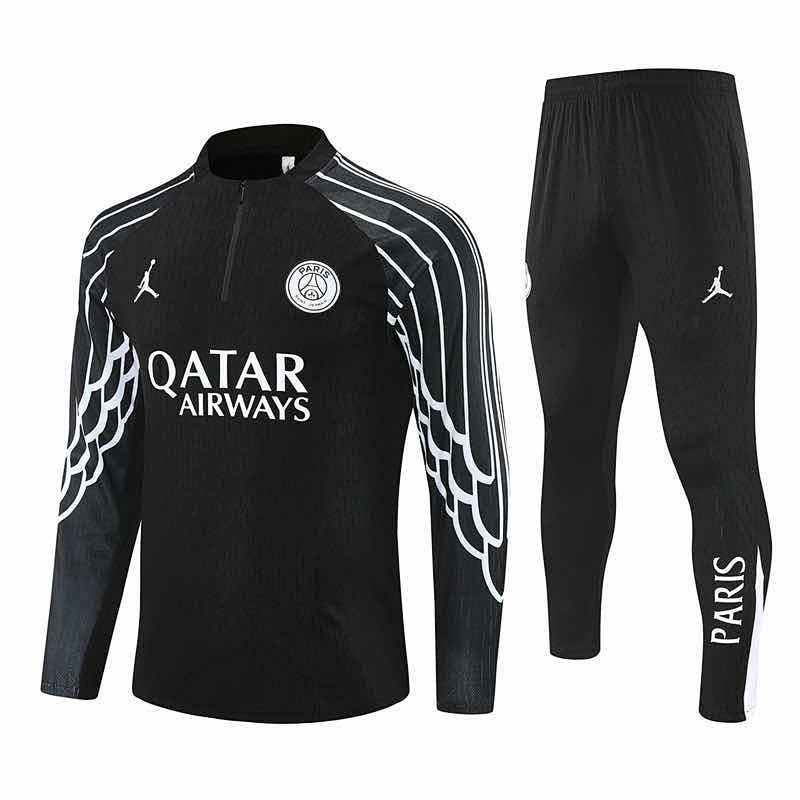 Paris Saint-Germain F.C. Half Zip Training Suit Set