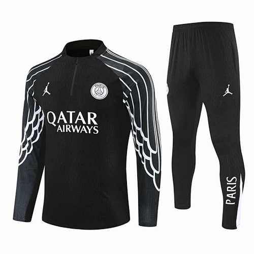 Paris Saint-Germain F.C. Half Zip Training Suit Set
