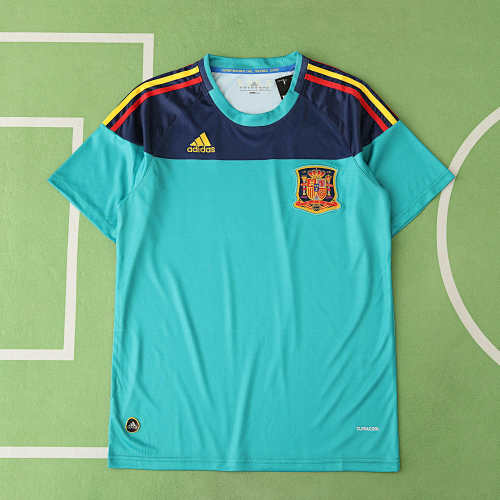 Spain Goalkeeper Retro Fan Version