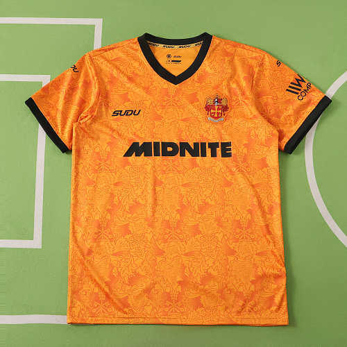 Wolverhampton Wanderers F.C. Home Fan Version