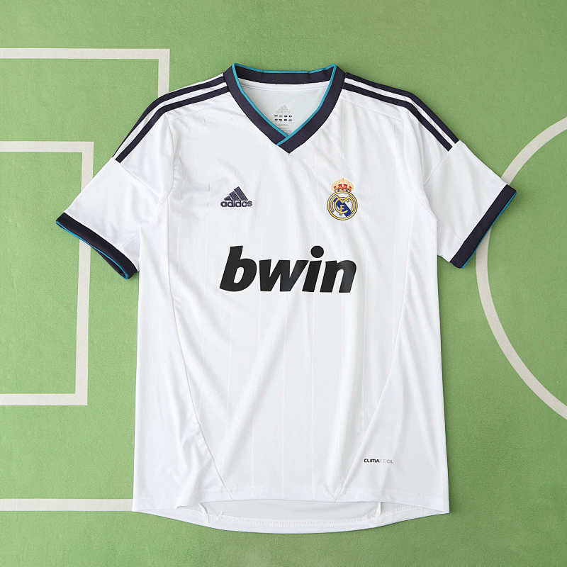 Real Madrid CF Home Retro Fan Version