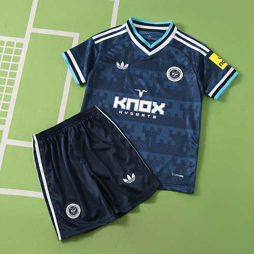 Newcastle United F.C. Away Kids Kit