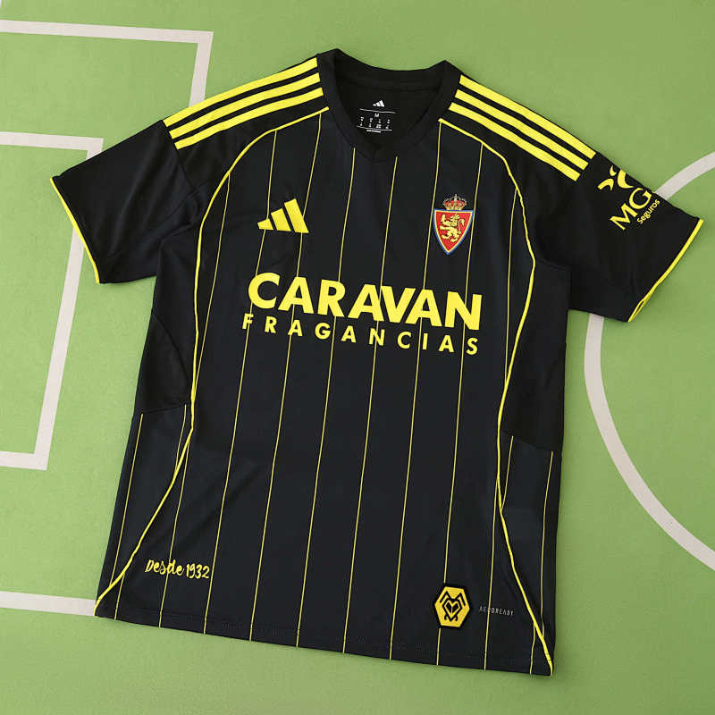 Real Zaragoza Away Fan Version