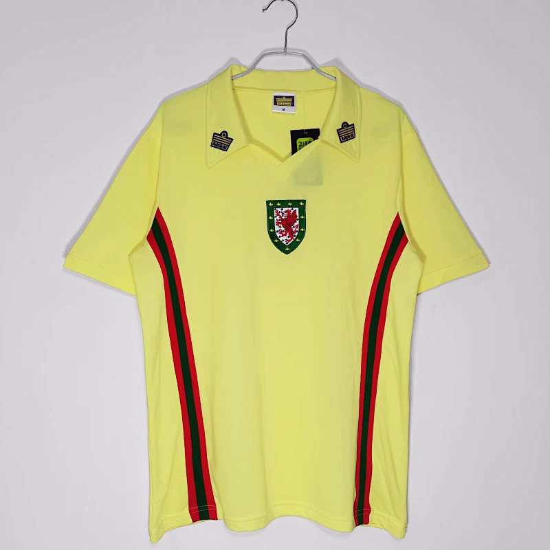Wales Away Retro Fan Version