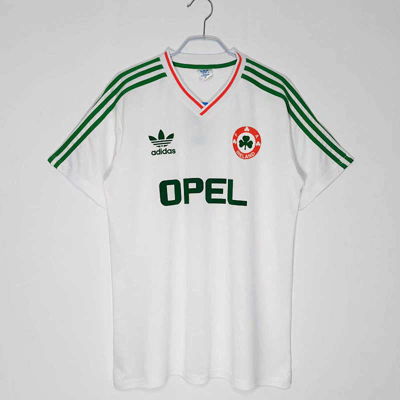 Ireland Away Retro Fan Version
