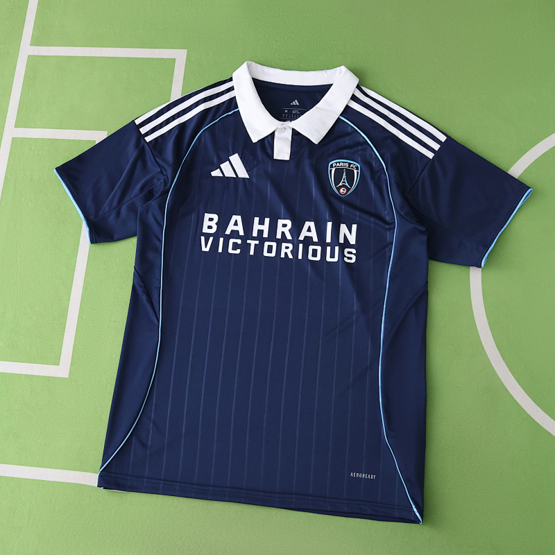 Paris FC Home Fans Version