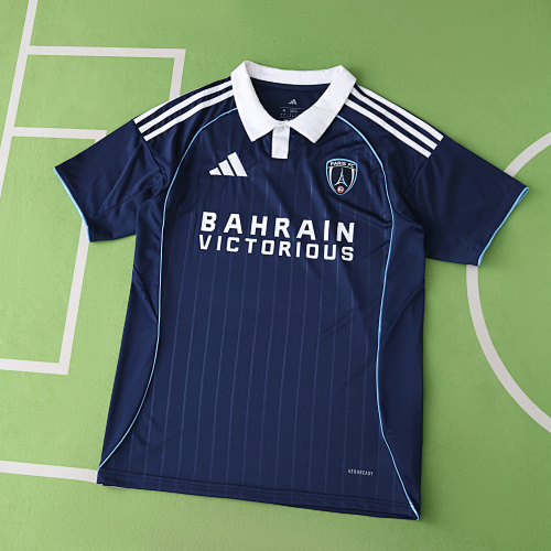 Paris FC Home Fans Version