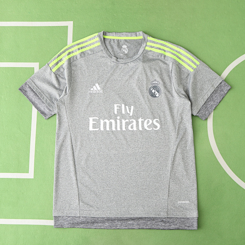 Real Madrid CF Away Retro Fan Version