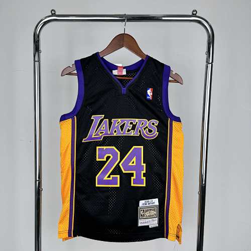 Nba L.A. Lakers 24 Bryant