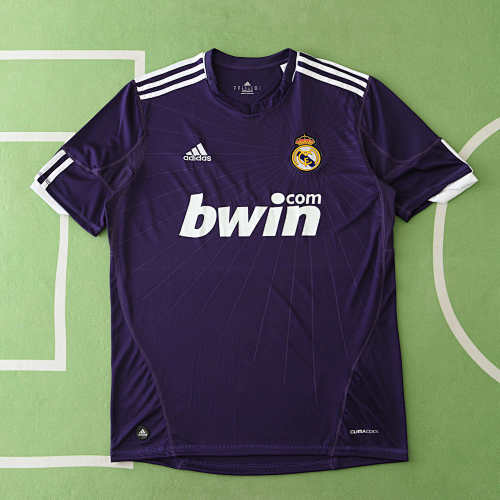 Real Madrid CF Third Retro Fan Version