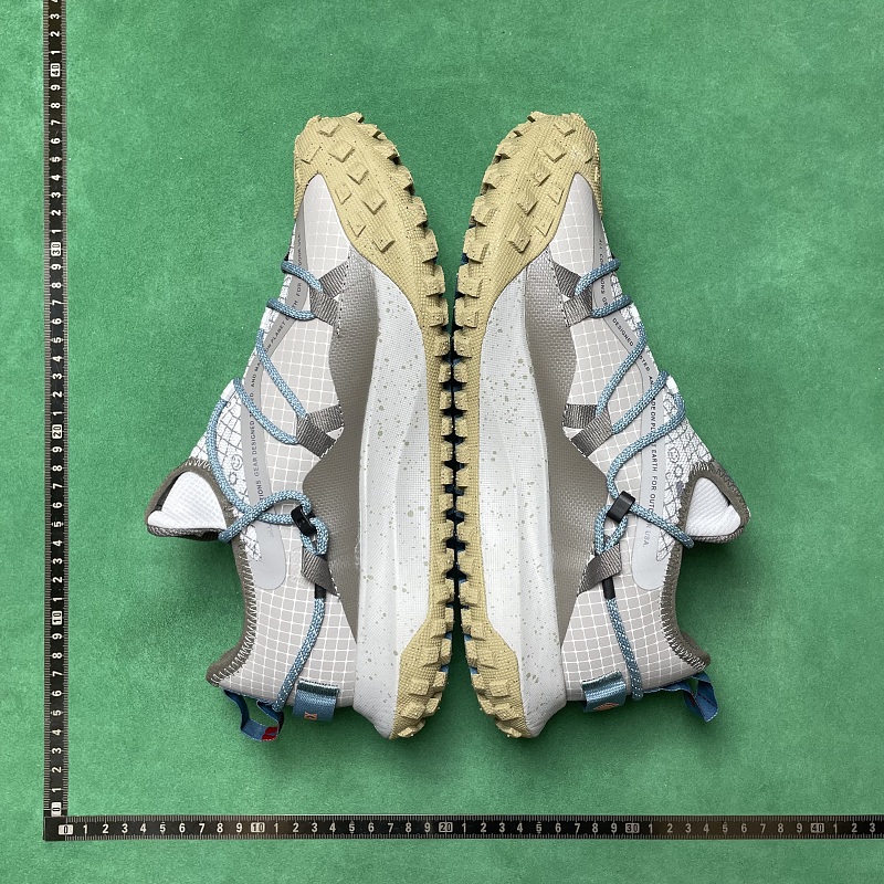 BD Batch Nike Acg Mountain Fly Low Gore-Tex ZL 1.1
