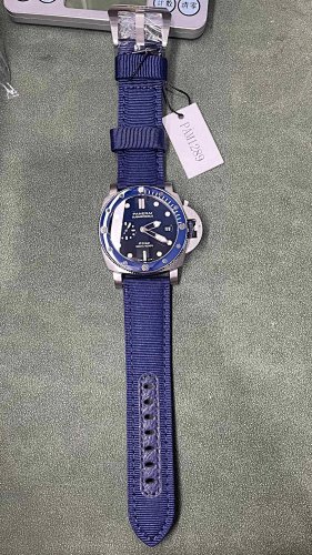 Panerai VS Pam 44mm