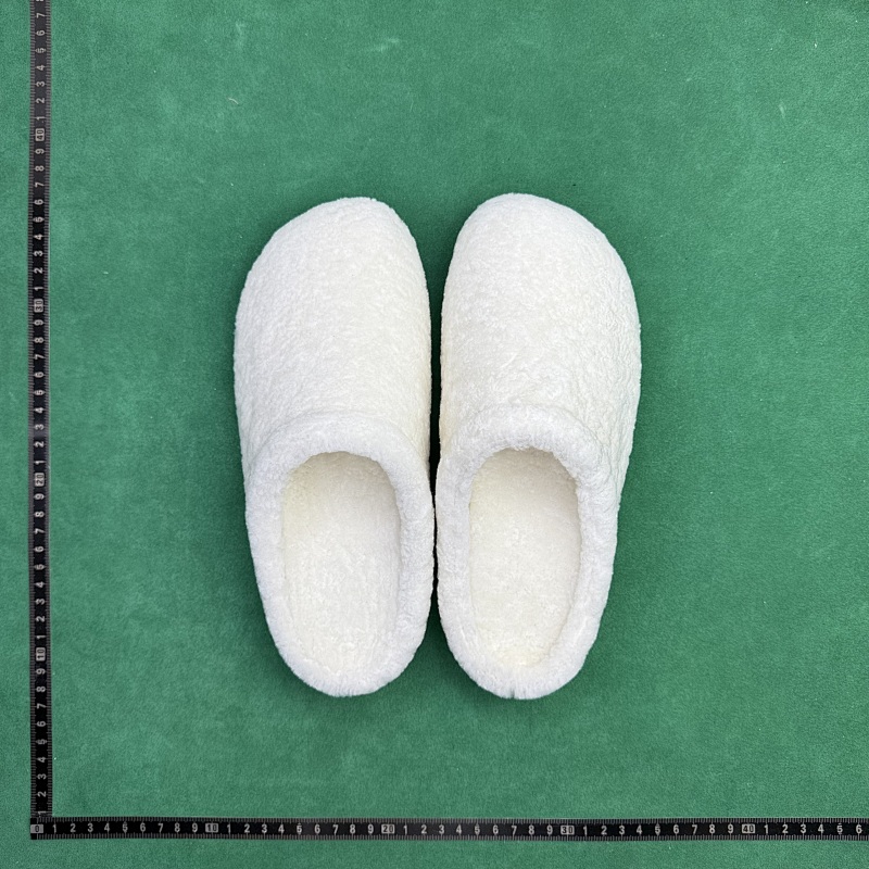TT Batch Alo Yoga Recovery Slipper