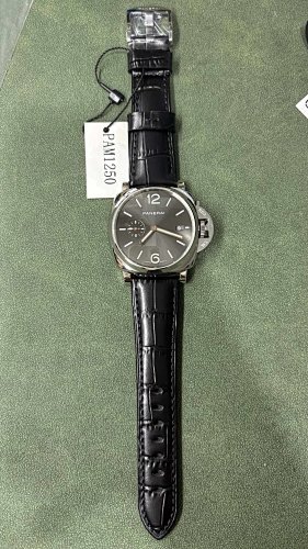 Panerai VS 42mm