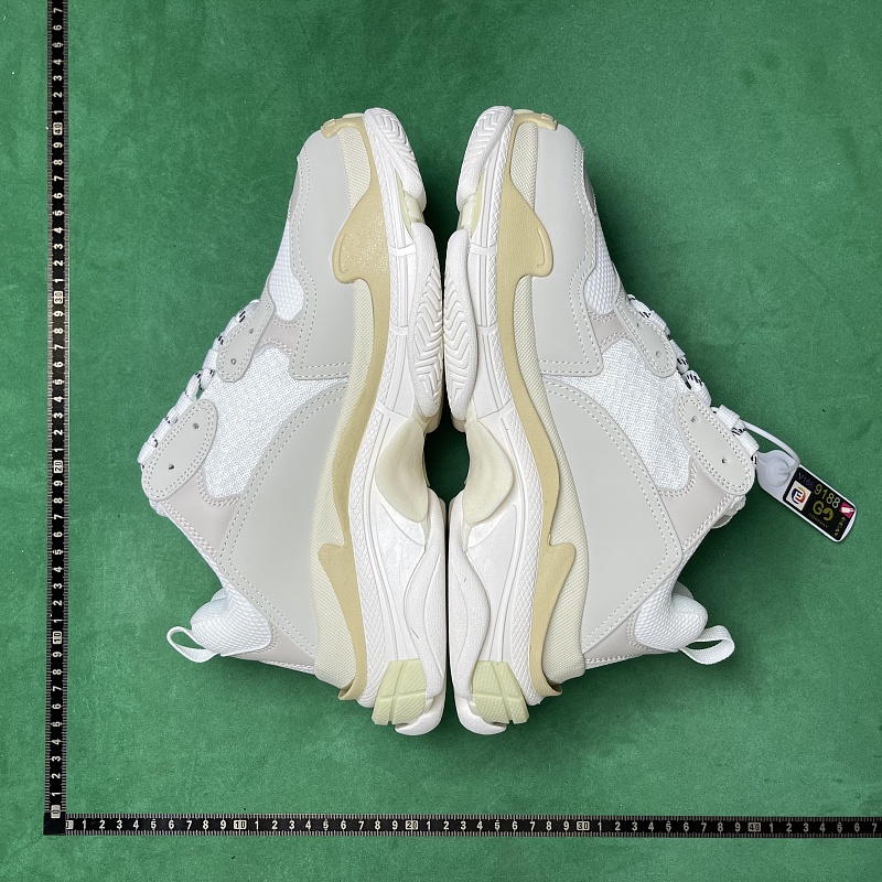 GO Batch Balenciaga Triple S Diy 2.4