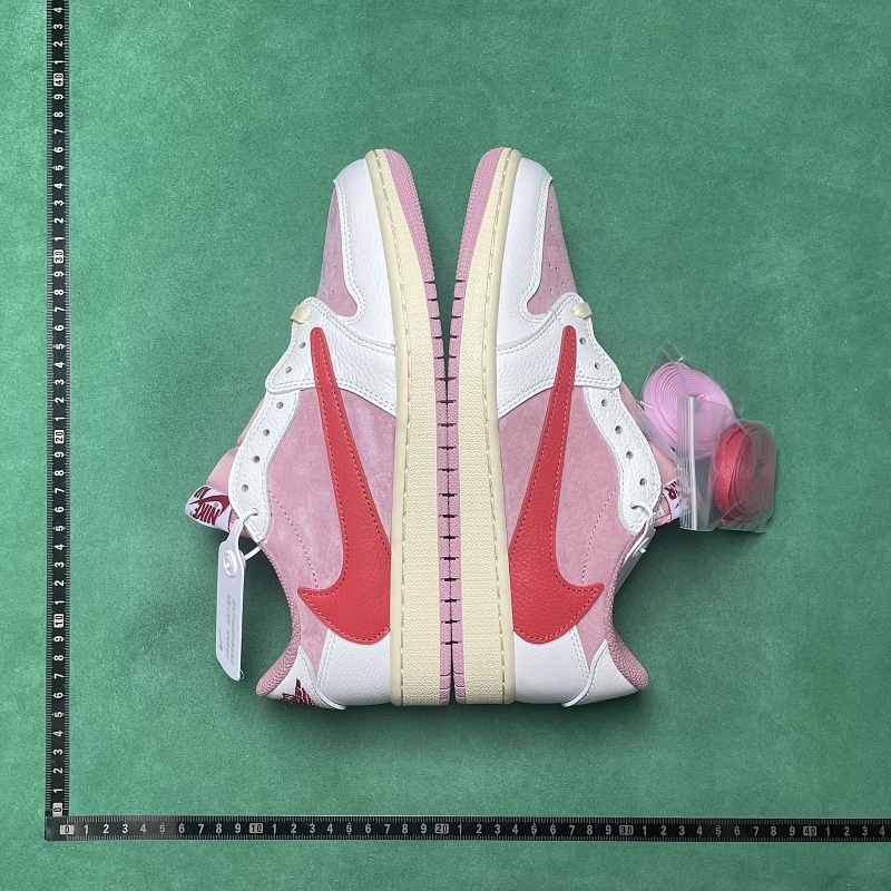 TD Batch Travis Scott X Jordan Air Jordan 1 ZL 1.4
