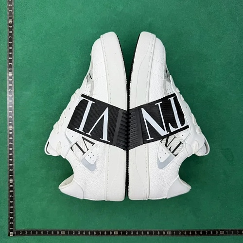 TT Batch Valentino VL7N
