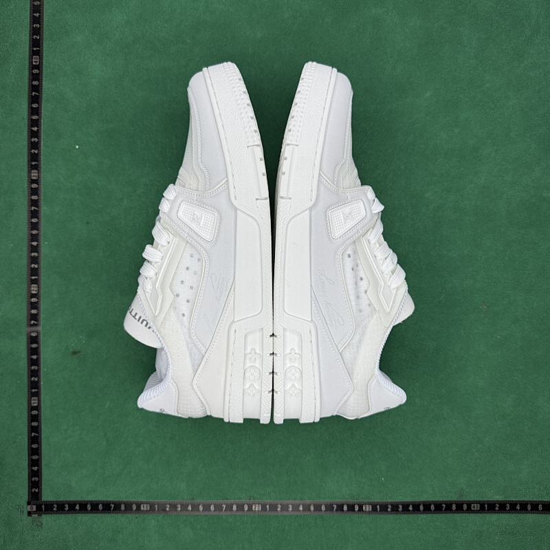 TT Batch Louis Vuitton Trainer ZL 2.1