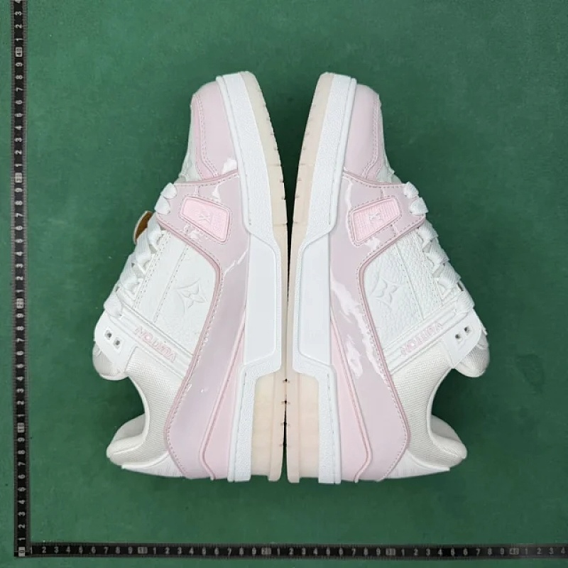 TT Batch Louis Vuitton Trainer