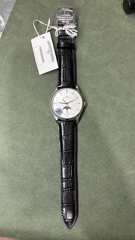 Jaeger-LeCoultre Aps