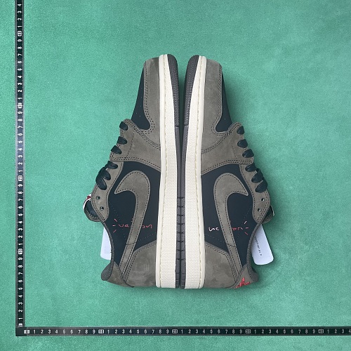 N Batch Travis Scott X Jordan Air Jordan 1 Low OG TS SP 1.0 ZL 1.4