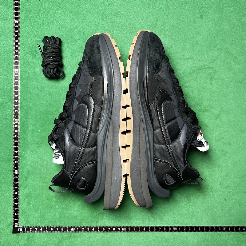 TD Batch Sacai Nike VaporWaffle Black And White ZL 1.7