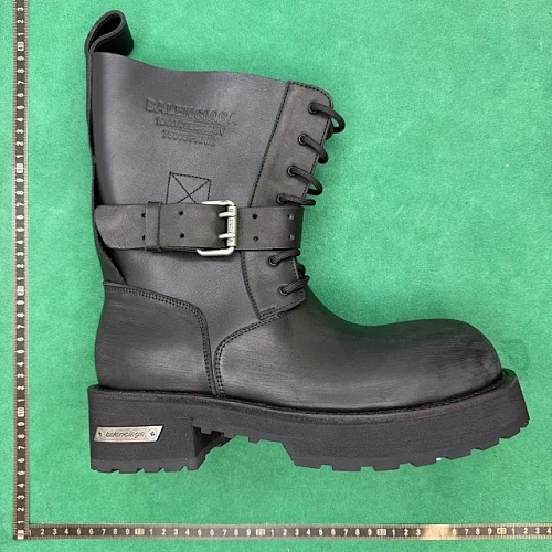 TT Batch Balenciaga Venom 3cm