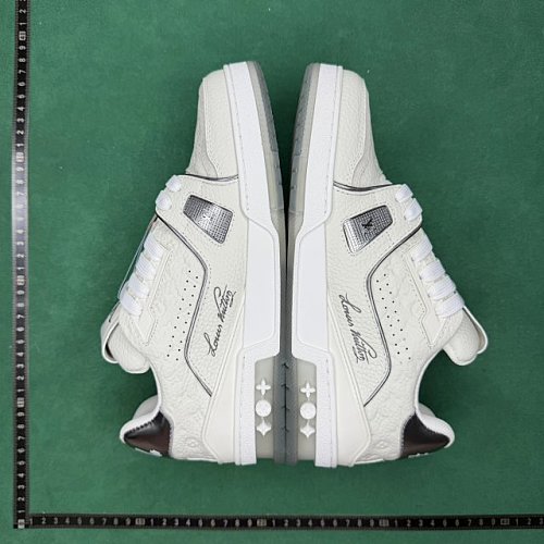 TT Batch Louis Vuitton Trainer ZL 2.3