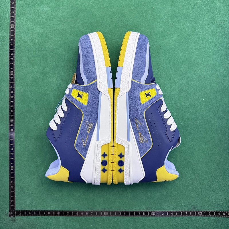 TT Batch Louis Vuitton Trainer