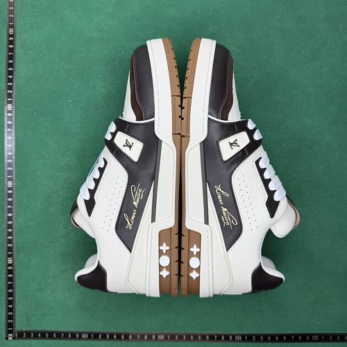 TT Batch Ouis Vuitton Trainer ZL 2.3