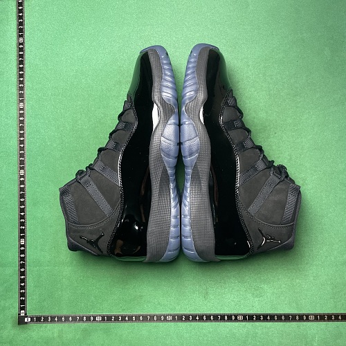 GD Batch Jordan Air Jordan 11 Retro Cap And Gown ZL 1.7