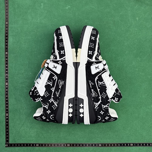 TT Batch Louis Vuitton Trainer