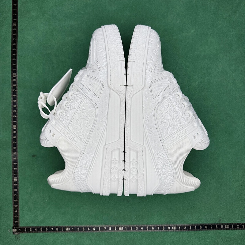 TT Batch Louis Vuitton Trainer ZL 2.4