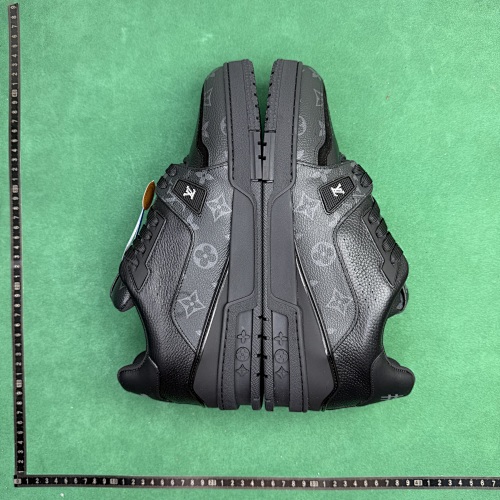 TT Batch Louis Vuitton Trainer