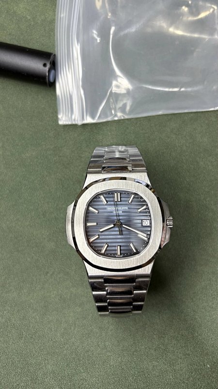 Patek Philippe 8.10