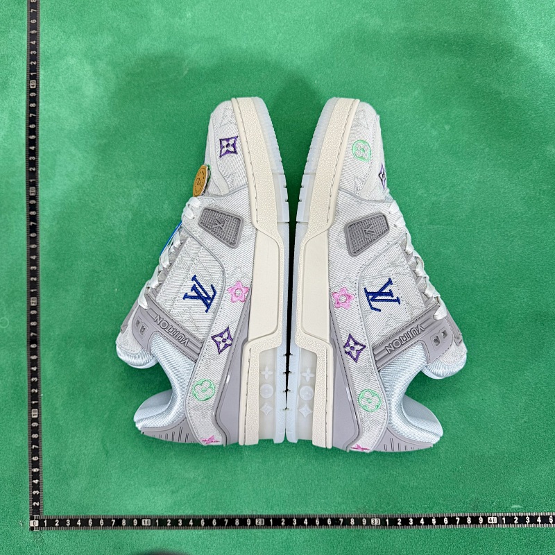 TT Batch Takashi Murakami X Louis Vuitton Trainer