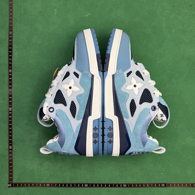 TT Batch Louis Vuitton Skate